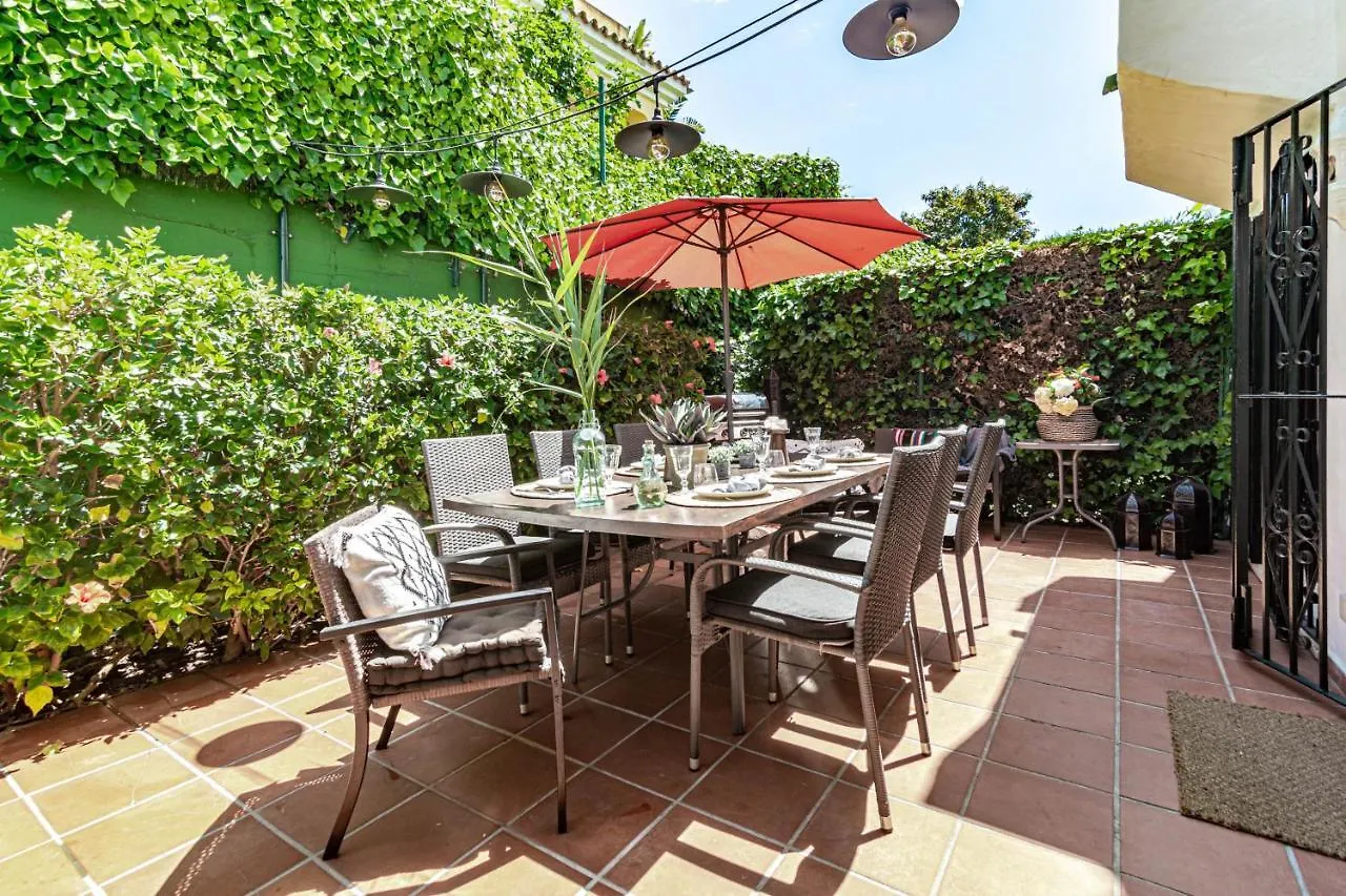 Seaside 3 Bedroom Townhouse In San Pedro Close To The Beach With Private Garden Μαρμπέλλα
